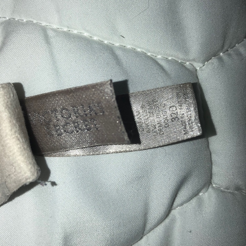 Bra - Picture 2 of 2